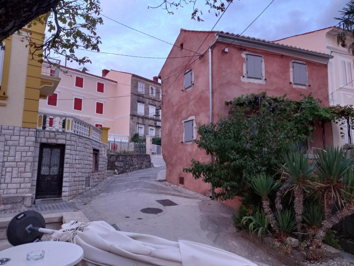 D,apartman Apartament *
