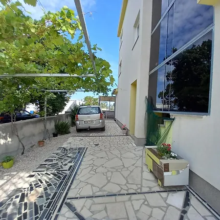 D,Apartman Omišalj Extérieur photo