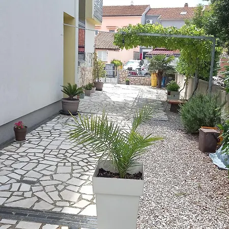 D,Apartman Omišalj Extérieur photo